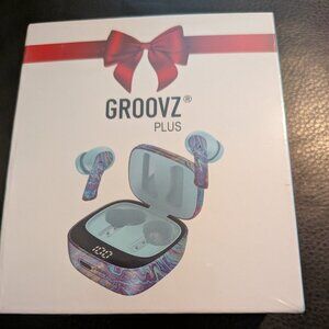 Groovz Plus True Wireless Earbuds with Charging Case NEW SEALED